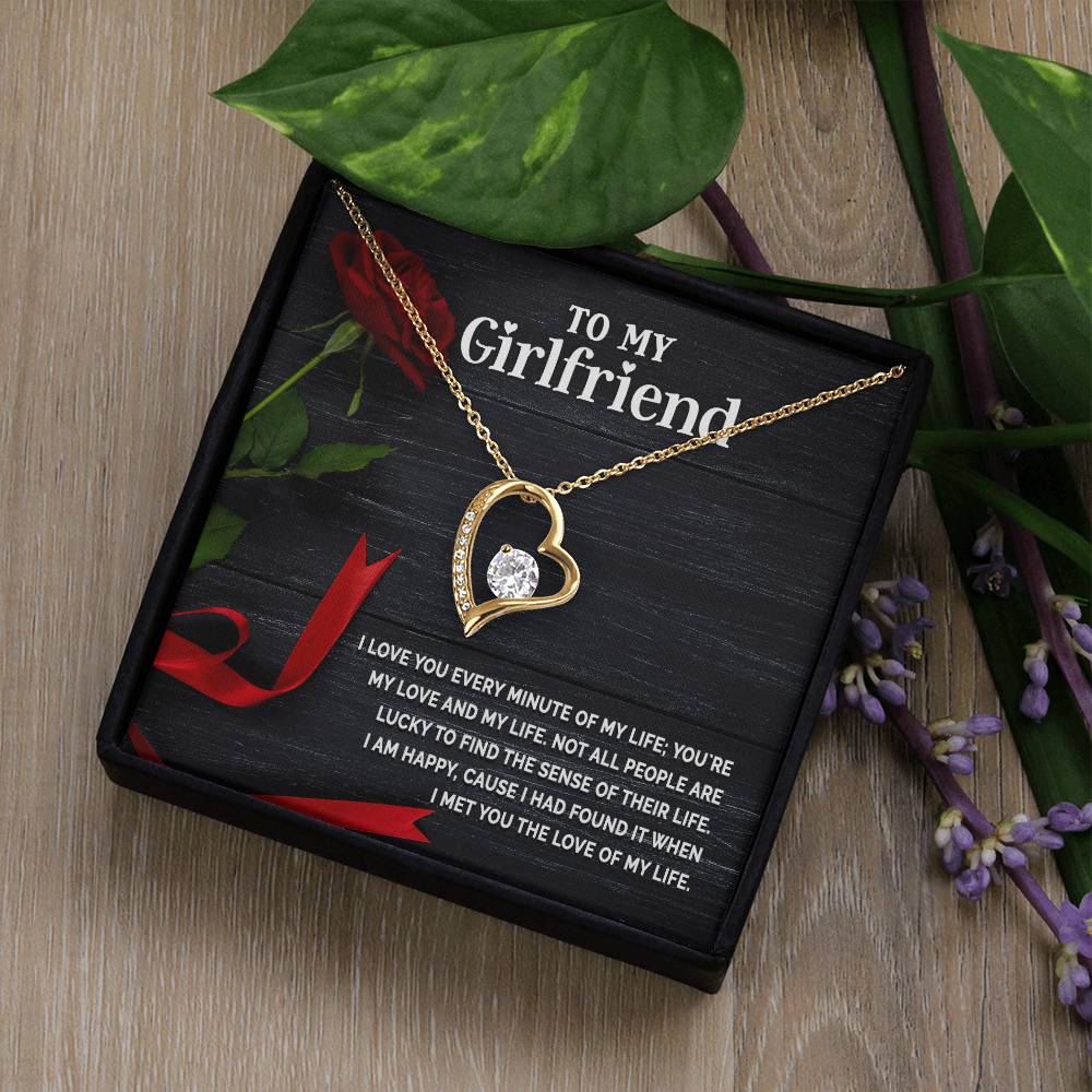 Affection in Adornment: Gift Necklaces for Your Girlfriend